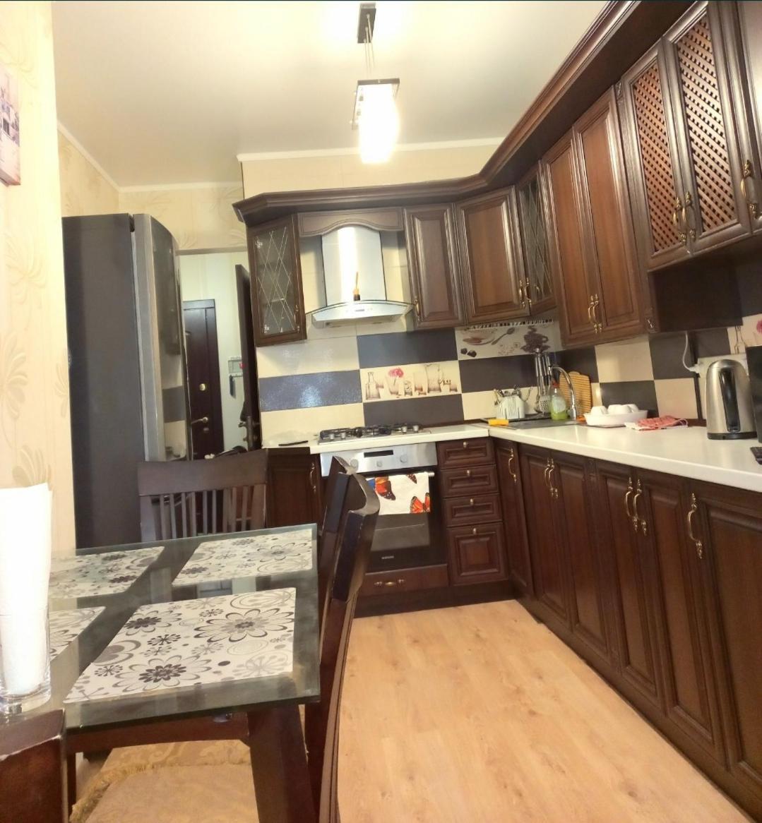 Apartament сучасна в районі центрального парку Irpień